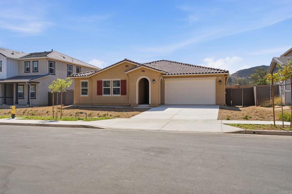 3521 Butler Place, Escondido CA 92027