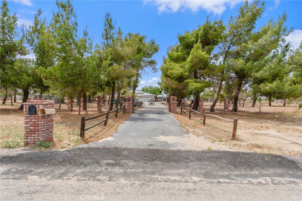10080 Valle Vista Road