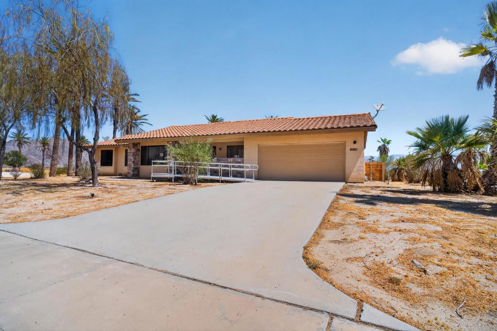 3135 Club Circle E