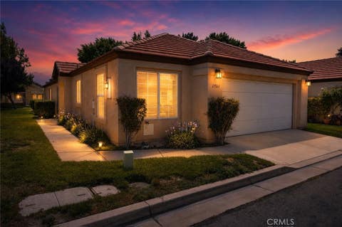 Photo of 11561 Park Lane, Apple Valley, CA 92308 (MLS # HD26147559)