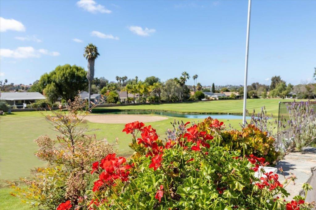 1054 La Sombra Drive