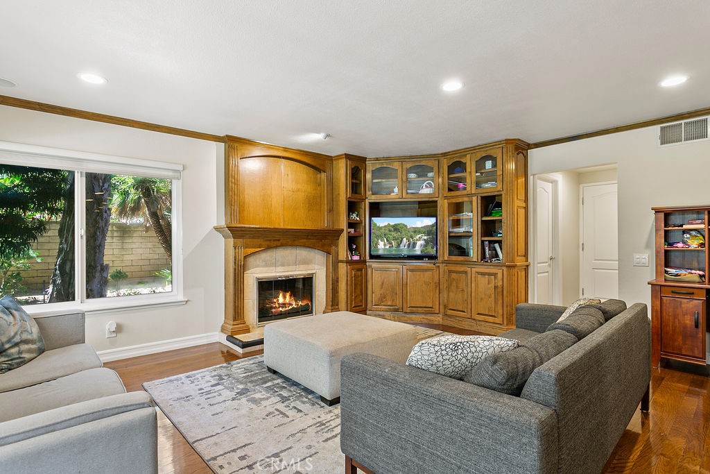 Country Hills East (CNHE) - Residential