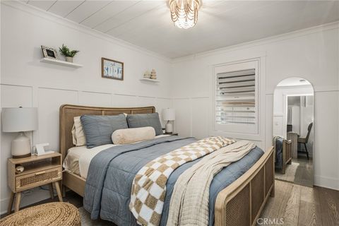 Tiny photo for 306 Alvarado Place, Newport Beach, CA 92661 (MLS # PW26049798)