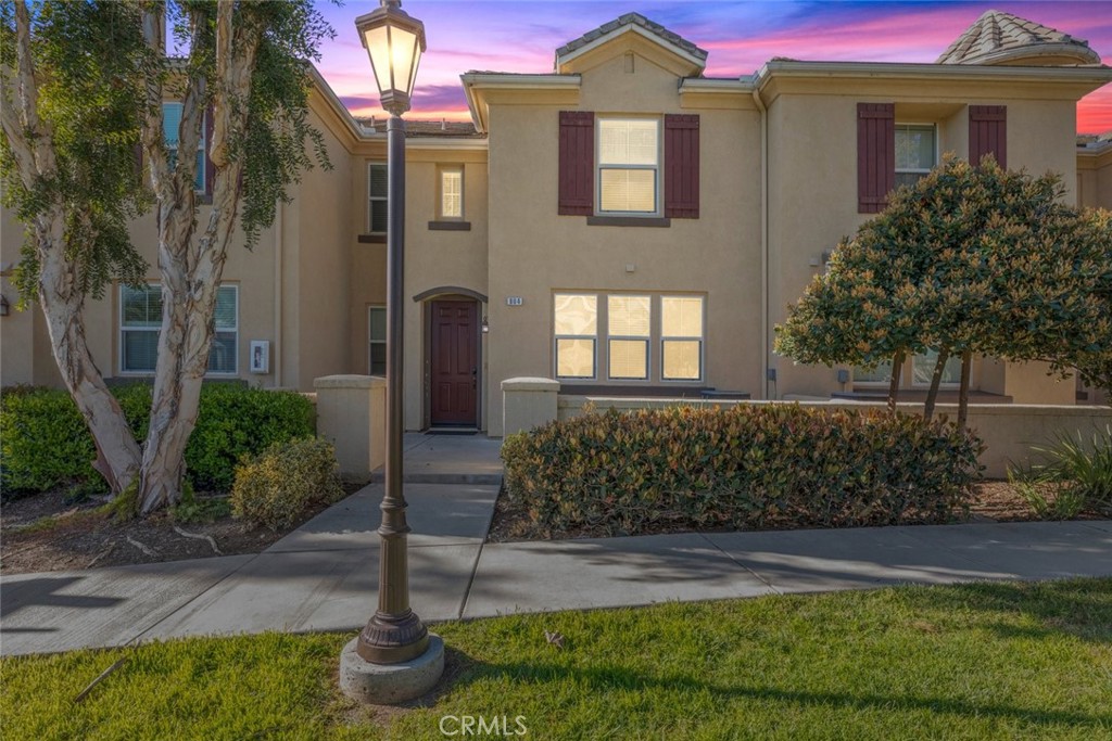 1800 E Lakeshore Drive 804