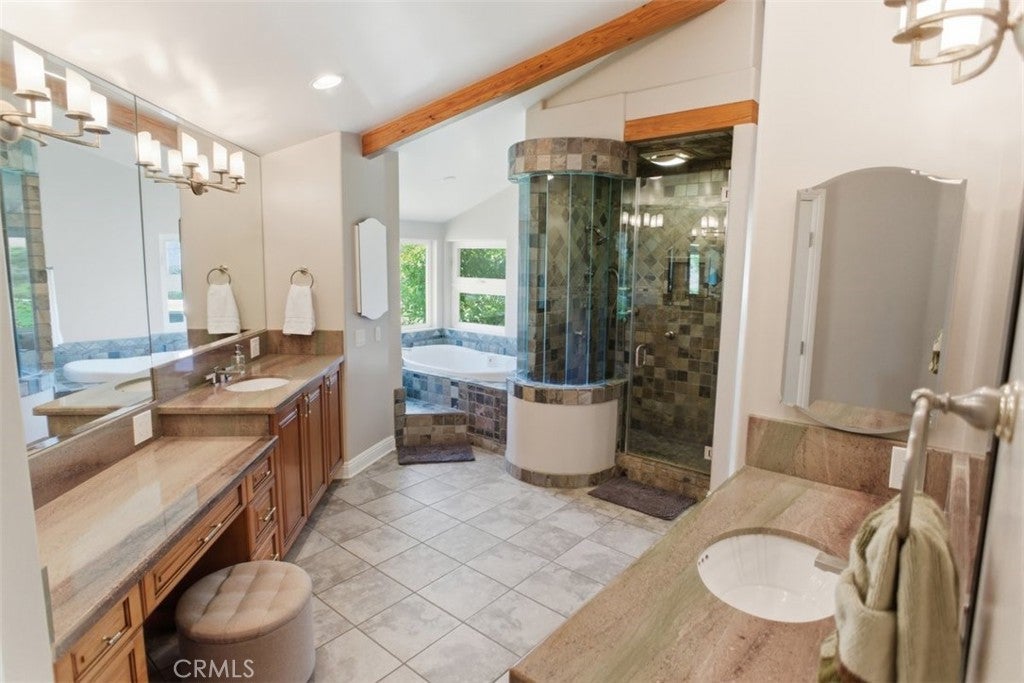 31233 Romero Canyon Rd, Castaic, CA, 91384, USA, 4 Bedrooms Bedrooms, ,5 BathroomsBathrooms,Residential,Active,31233 Romero Canyon Rd,SR26123534