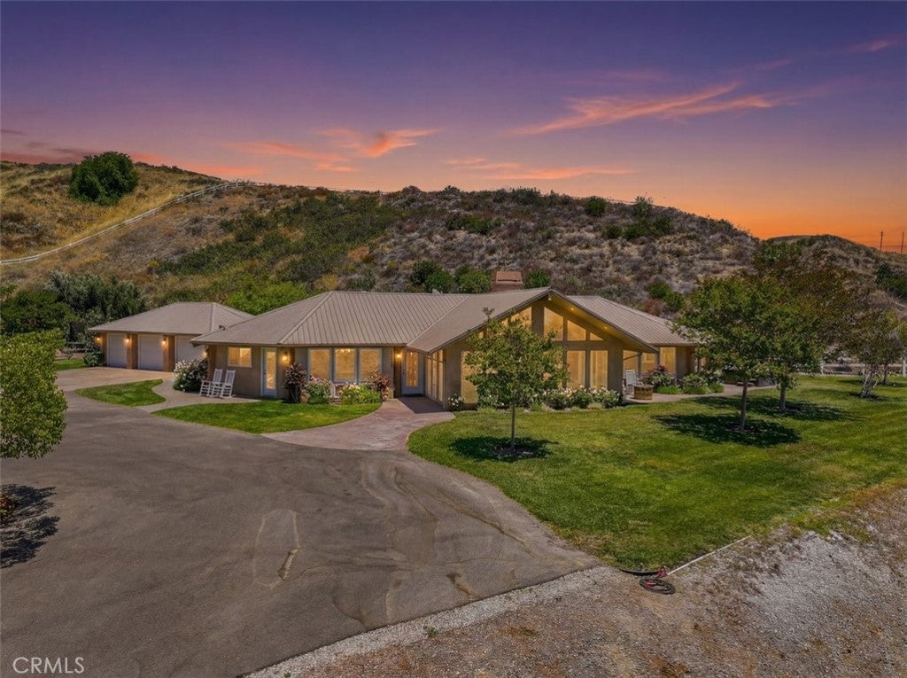 31233 Romero Canyon Rd, Castaic, CA, 91384, USA, 4 Bedrooms Bedrooms, ,5 BathroomsBathrooms,Residential,Active,31233 Romero Canyon Rd,SR26123534