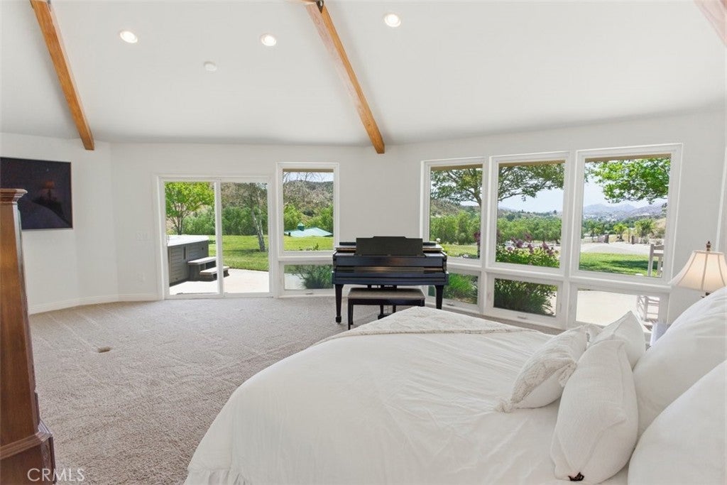 31233 Romero Canyon Rd, Castaic, CA, 91384, USA, 4 Bedrooms Bedrooms, ,5 BathroomsBathrooms,Residential,Active,31233 Romero Canyon Rd,SR26123534
