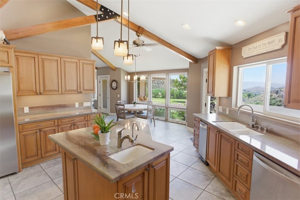 31233 Romero Canyon Rd, Castaic, CA, 91384, USA, 4 Bedrooms Bedrooms, ,5 BathroomsBathrooms,Residential,Active,31233 Romero Canyon Rd,SR26123534