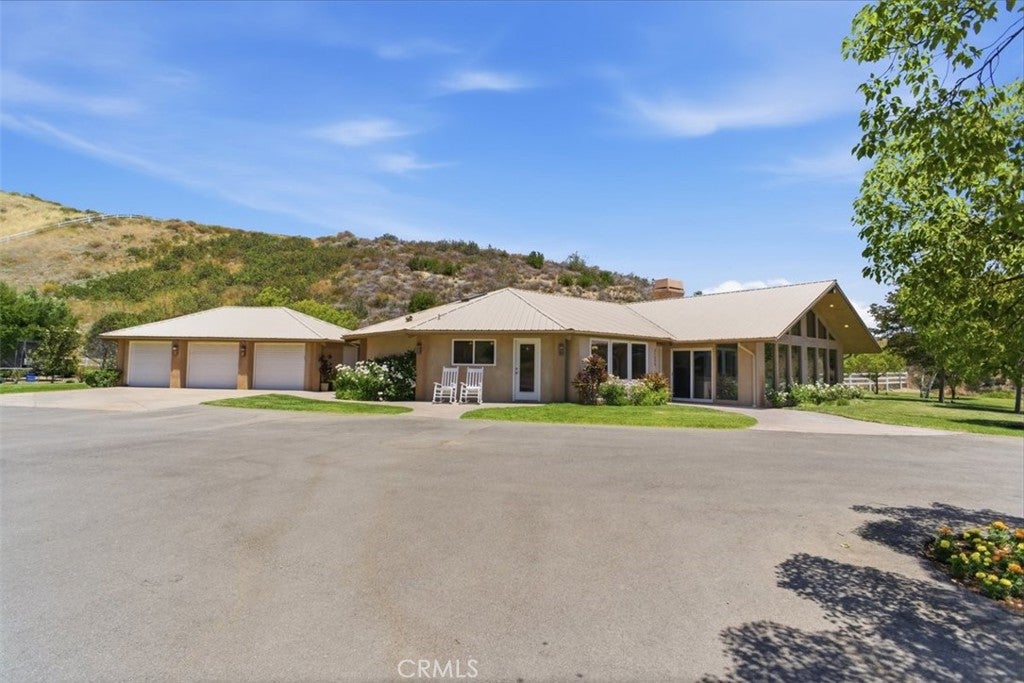 31233 Romero Canyon Rd, Castaic, CA, 91384, USA, 4 Bedrooms Bedrooms, ,5 BathroomsBathrooms,Residential,Active,31233 Romero Canyon Rd,SR26123534
