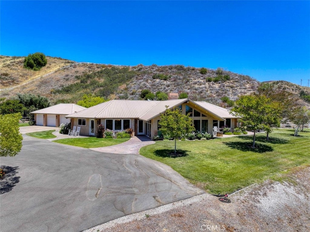 31233 Romero Canyon Rd, Castaic, CA, 91384, USA, 4 Bedrooms Bedrooms, ,5 BathroomsBathrooms,Residential,Active,31233 Romero Canyon Rd,SR26123534
