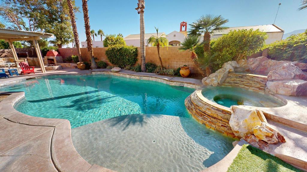 Bella Vida - Residential