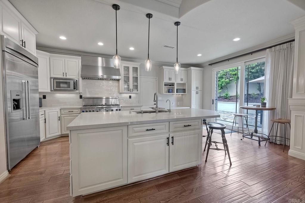 7193 Tanager Dr