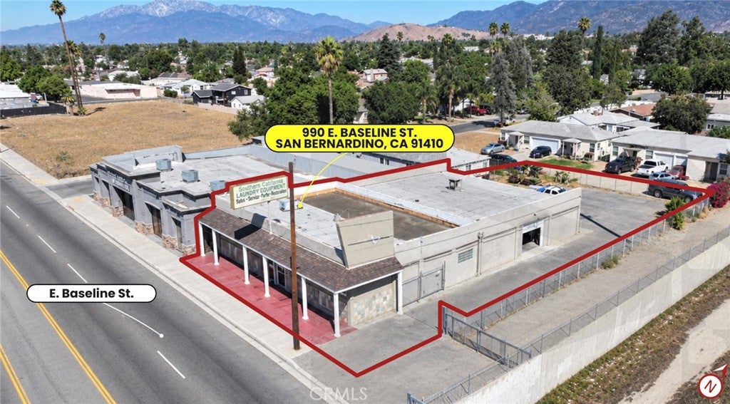 990 E Baseline St.