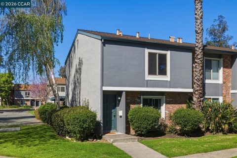 Photo of 3825 Northwood Dr Dr #A, Concord, CA 94520 (MLS # 41127114)