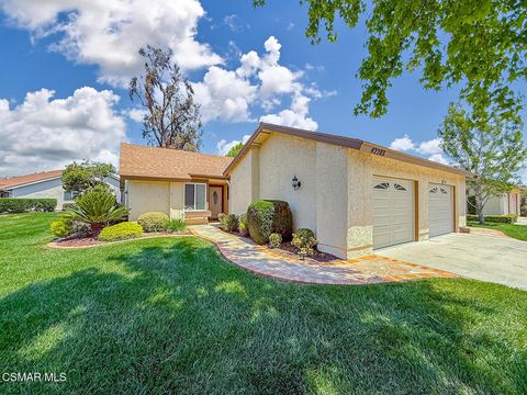 Photo of 42203 Village 42 Vlg, Camarillo, CA 93012 (MLS # 226002281)