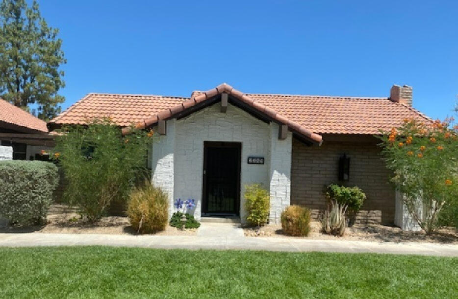 2389 E Miramonte Circle B