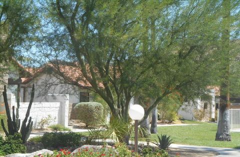 Photo of 2389 E Miramonte Circle #B, Palm Springs, CA 92264 (MLS # 219146626PS)