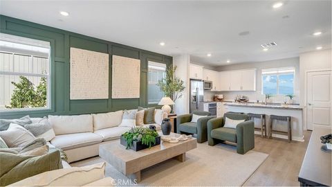 Photo of 1721 Eagle Road, Rialto, CA 92376 (MLS # SW25276564)