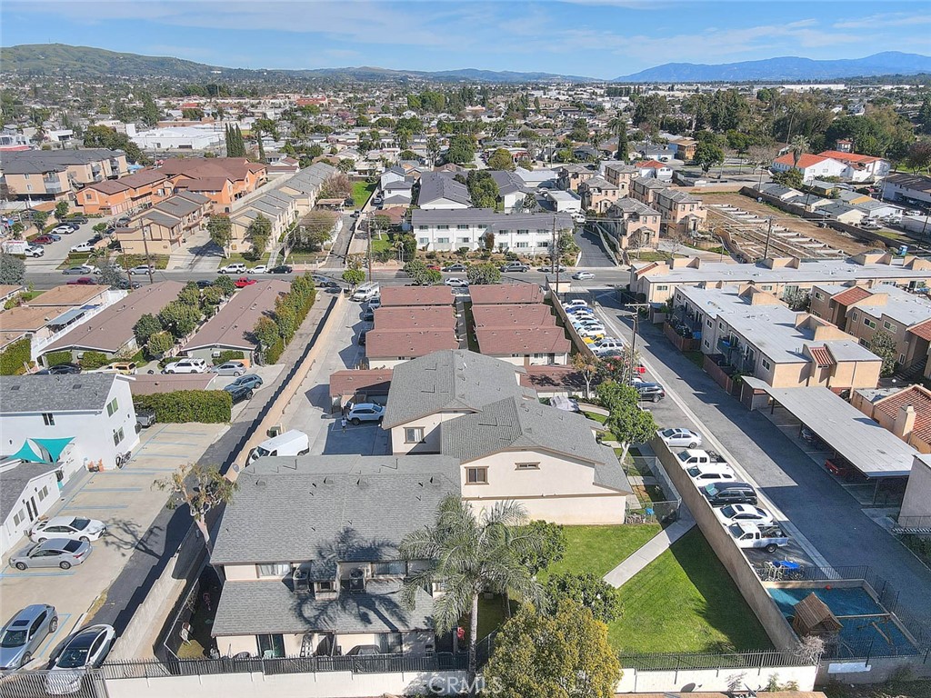 275 S Monte Vista