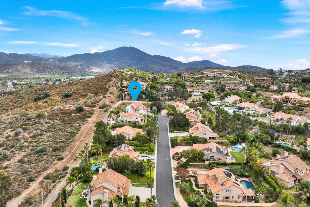 11592 Shadow Ranch Road