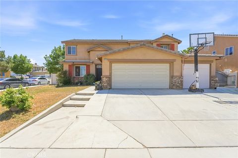 Photo of 12419 Ojo Caliente St, Victorville, CA 92392 (MLS # CV26083016)