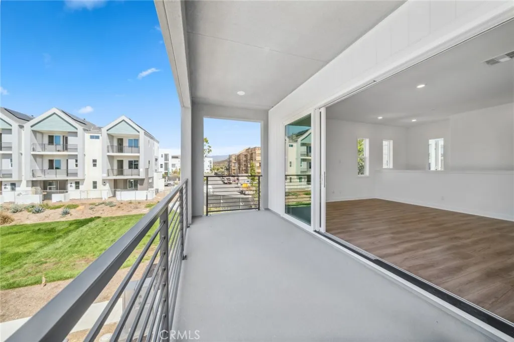 Irvine, California 92618, United States, 4 Bedrooms Bedrooms, ,3 BathroomsBathrooms,Residential,Active,144184