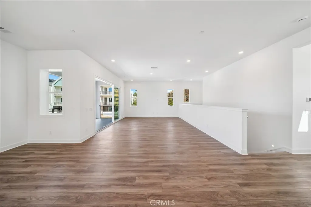 Irvine, California 92618, United States, 4 Bedrooms Bedrooms, ,3 BathroomsBathrooms,Residential,Active,144184