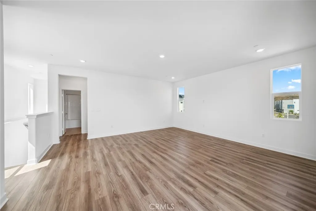 Irvine, California 92618, United States, 4 Bedrooms Bedrooms, ,3 BathroomsBathrooms,Residential,Active,144184