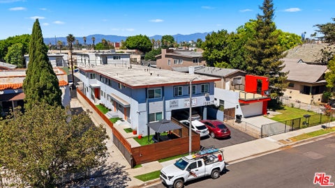 Photo of 1287 W 37th Place, Los Angeles, CA 90007 (MLS # 26914391)