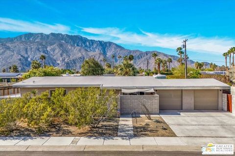 Photo of 1979 N Los Alamos Road, Palm Springs, CA 92262 (MLS # 26839597PS)
