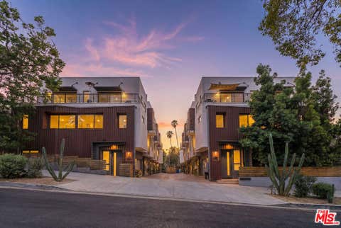 Photo of 1427 Waterloo Street, Los Angeles, CA 90026 (MLS # 26847871)