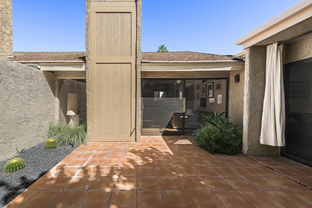 Saddlerock Gardens - Residential