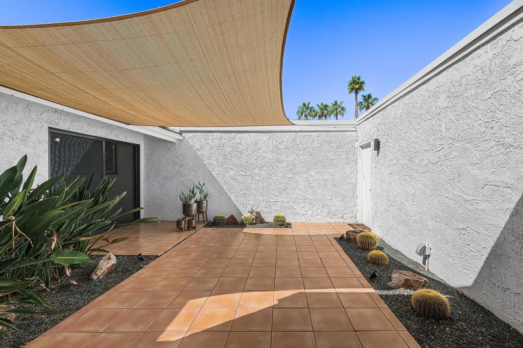 Saddlerock Gardens - Residential