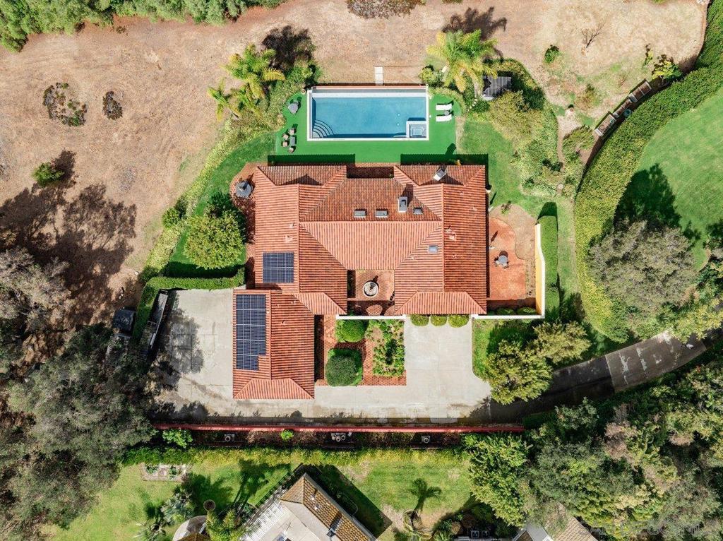 11 Country Glen Rd