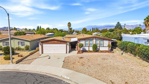 Photo of 2860 Basswood Court, Hemet, CA 92545 (MLS # SW26199380)