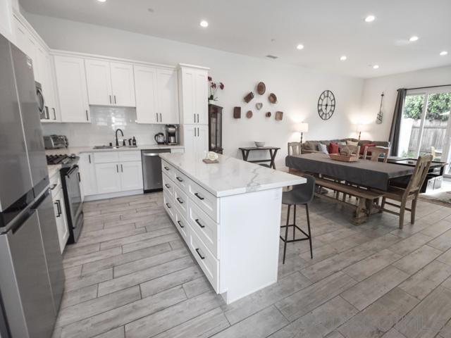 253 Dahlia Ave