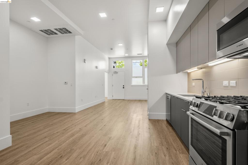 1545 32nd Street 110