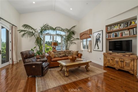 12050 Guerin PH2 Studio City CA 91604