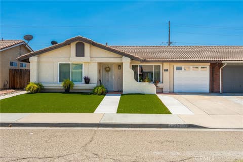 Tiny photo for 1974 Hooper Dr DR, San Jacinto, CA 92583 (MLS # IV26154874)