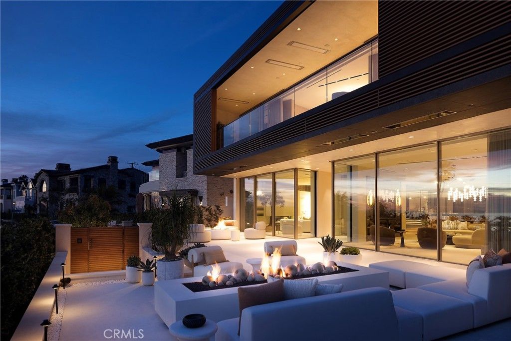 Photo of 3512 Ocean Boulevard, Corona Del Mar, CA 92625 (MLS # NP26028970)