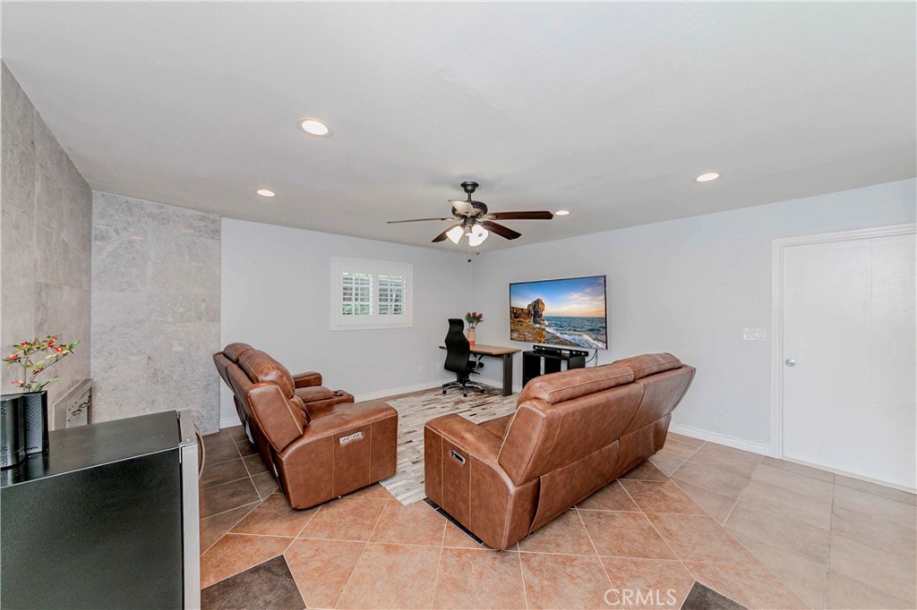 Sunny Hills (SUNH) - Residential