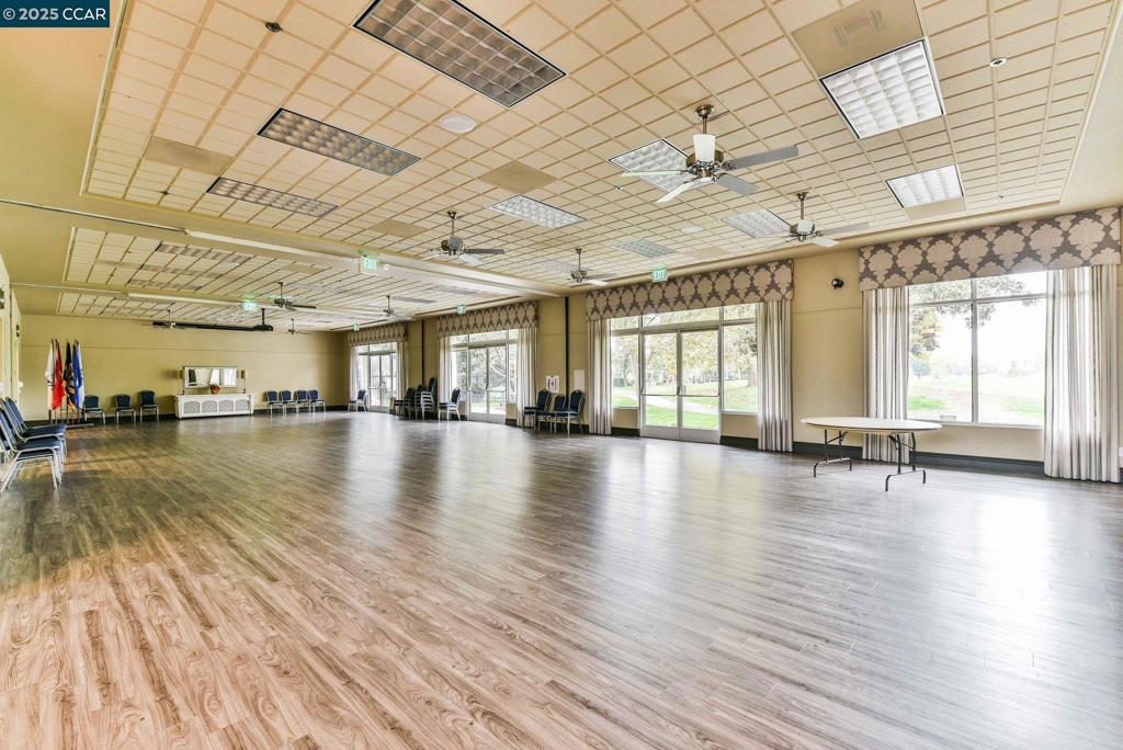 SUMMERSET 2 - Residential