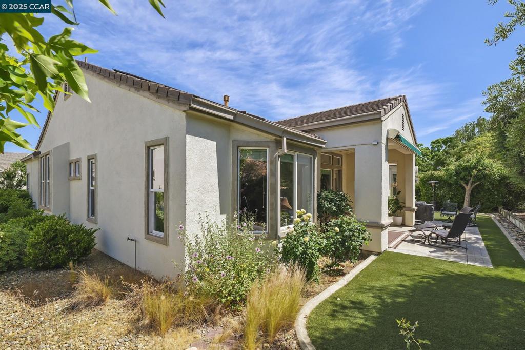 SUMMERSET 2 - Residential