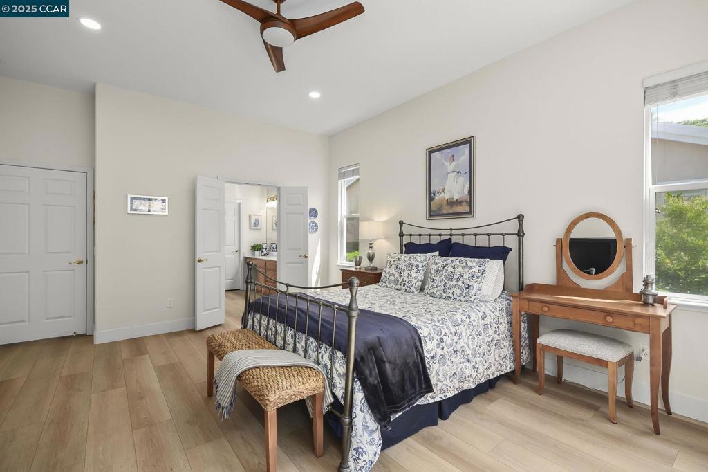 SUMMERSET 2 - Residential