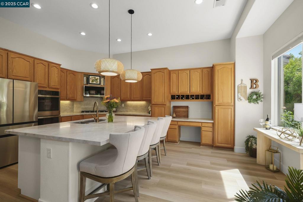 SUMMERSET 2 - Residential