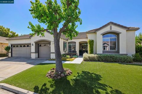 346 Gladstone Dr Brentwood CA 94513