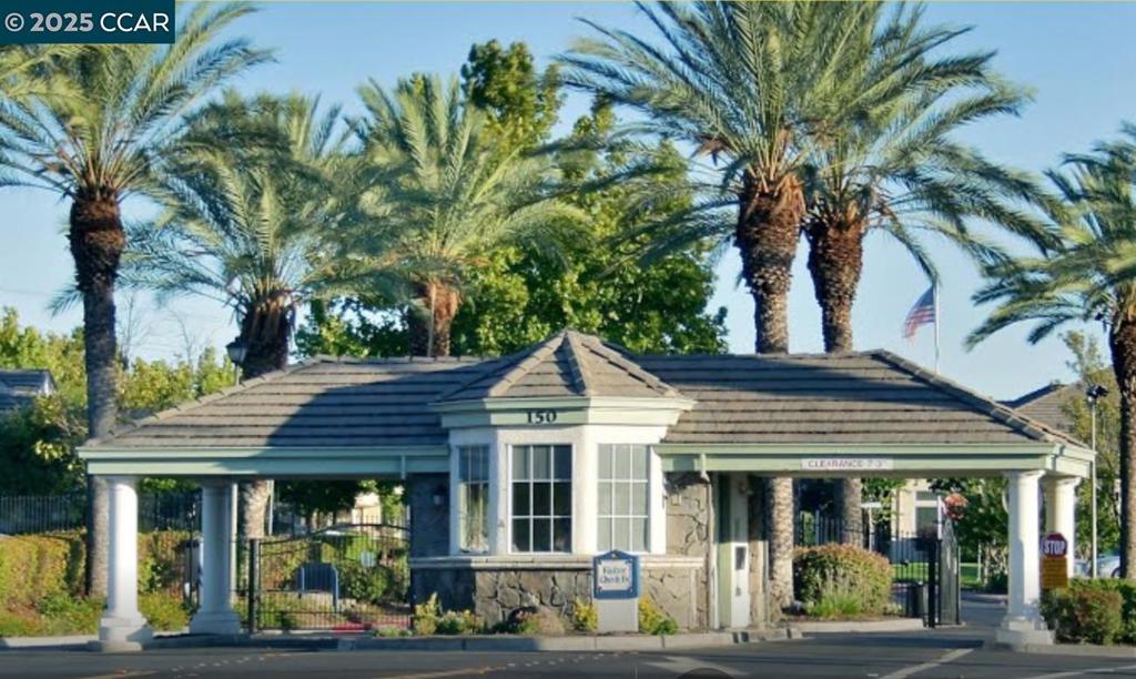 SUMMERSET 2 - Residential