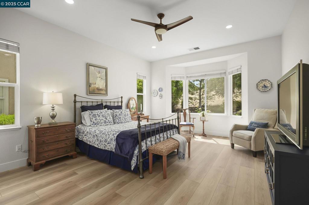 SUMMERSET 2 - Residential