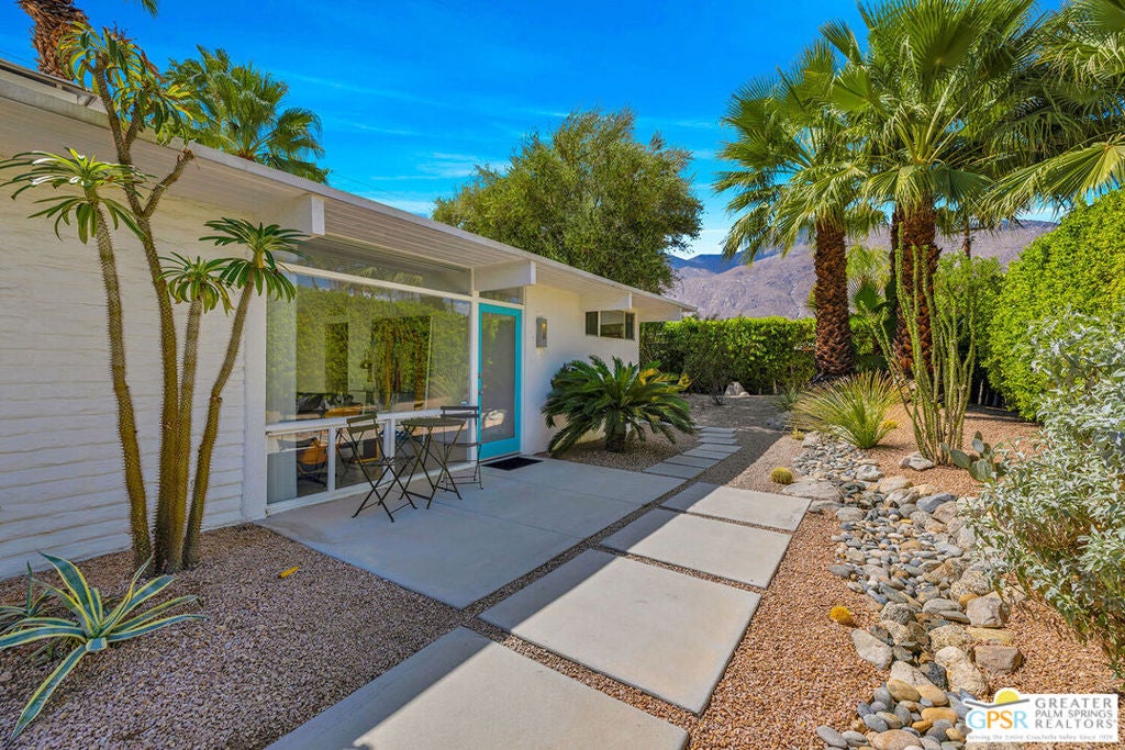 1355 E Sunny Dunes Road