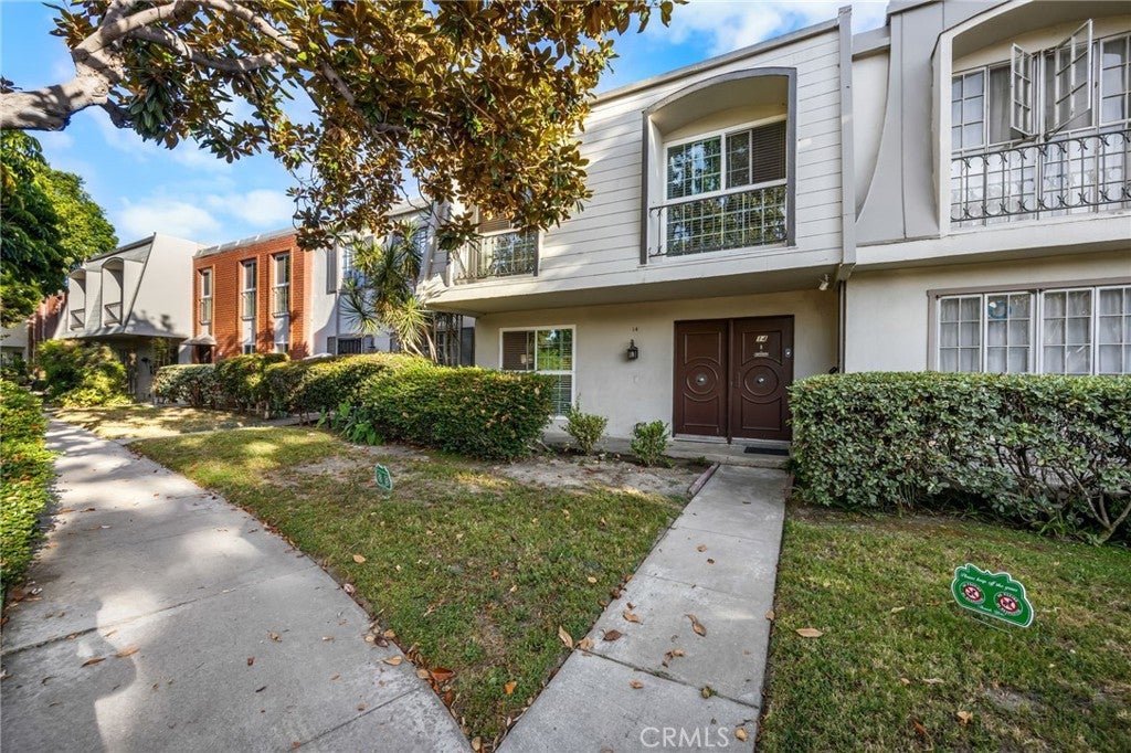 1800 W Gramercy AVE 14, Anaheim CA 92801